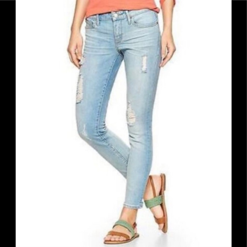NWT Gap 1969 - distressed “always skinny” stretch jeans